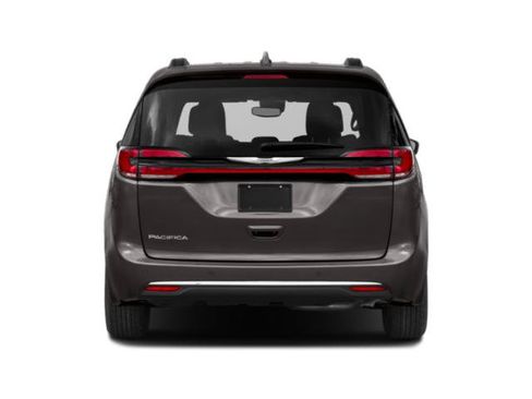 Certified 2022 Chrysler Pacifica Touring-L FWD image 5