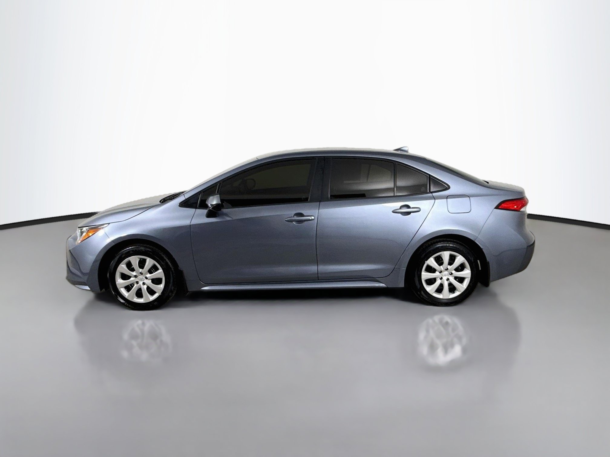 Certified 2026 Toyota Corolla LE FWD image 4