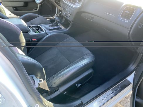 Used 2019 Dodge Charger Scat Pack w/ Dynamics Package RWD image 28