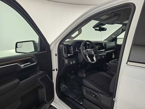 New 2026 GMC Sierra 1500 SLE AWD/4WD image 19
