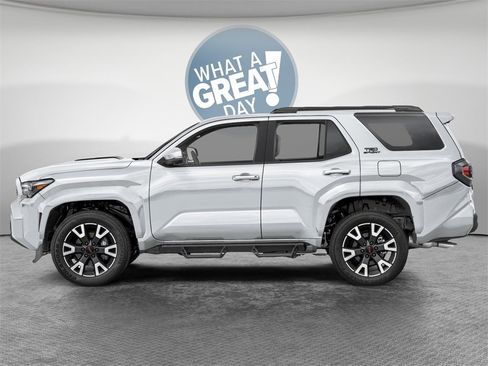 New 2026 Toyota 4Runner TRD Sport Premium image 3