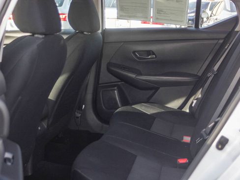 Certified 2024 Nissan Sentra SV image 19