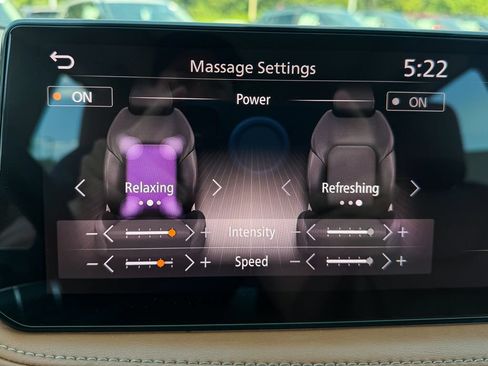 Used 2023 INFINITI QX60 Sensory w/ Vision Package AWD/4WD image 18