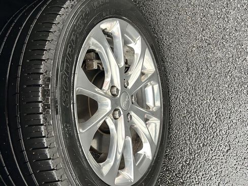 Used 2021 Jeep Grand Cherokee Summit image 20