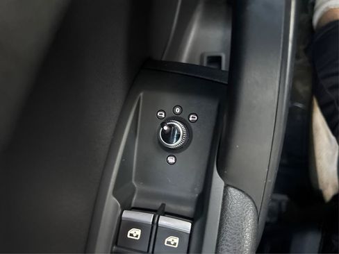 Used 2018 Audi Q5 2.0T Premium AWD/4WD image 31