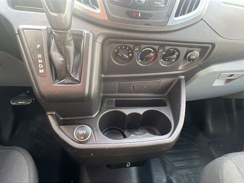 Used 2018 Ford Transit 350 XL image 26