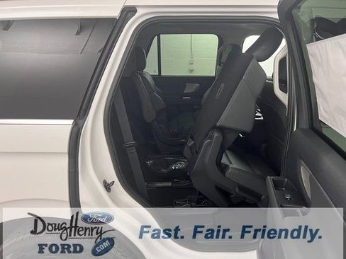 New 2026 Ford Expedition Active image 42