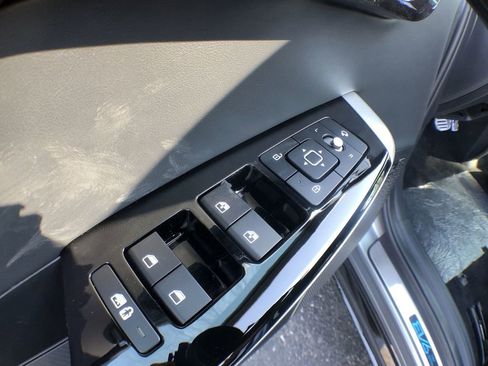 Used 2022 Kia EV6 GT-Line w/ First Edition Package AWD/4WD image 45