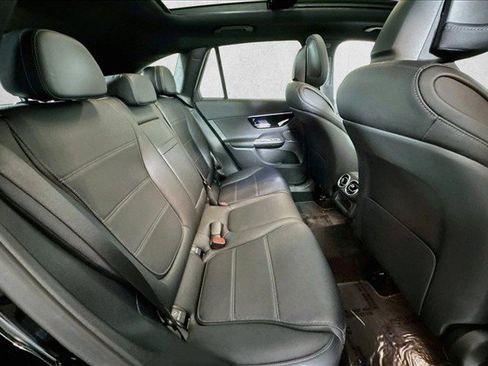 Used 2026 Mercedes-Benz GLC 300 4MATIC image 26