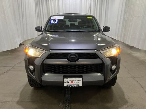 Certified 2018 Toyota 4Runner SR5 Premium AWD/4WD image 9