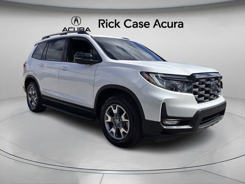 Used 2023 Honda Passport TrailSport image 9