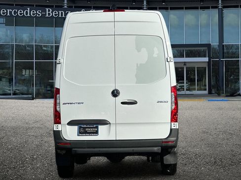 New 2025 Mercedes-Benz Sprinter 2500 image 5