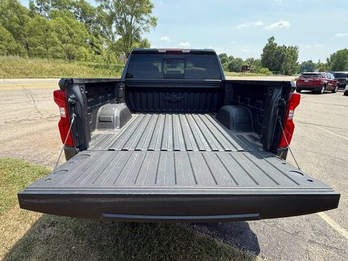 Certified 2020 Chevrolet Silverado 1500 RST AWD/4WD image 5