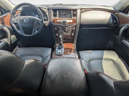 Used 2020 Nissan Armada SL image 21