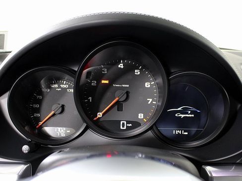 Used 2024 Porsche 718 Cayman image 14