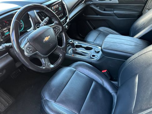 Used 2018 Chevrolet Traverse LT AWD/4WD image 10