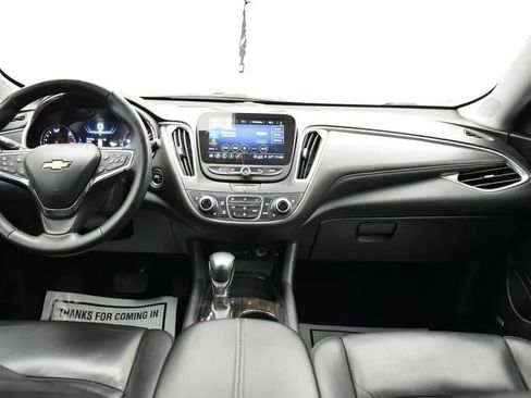 Used 2024 Chevrolet Malibu LT image 18