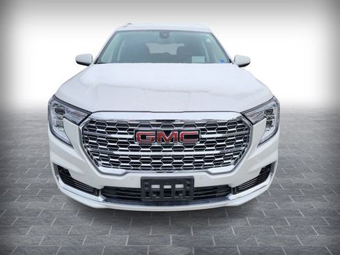 Used 2022 GMC Terrain Denali w/ LPO, Floor Liner Package image 2