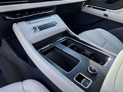 New 2026 Lincoln Aviator Reserve image 26