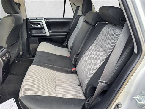 Used 2016 Toyota 4Runner SR5 image 14