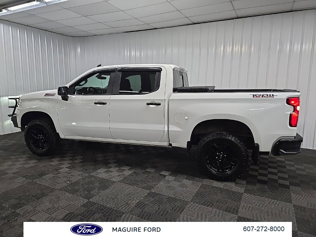 Used 2021 Chevrolet Silverado 1500 LT Trail Boss w/ Convenience Package II AWD/4WD image 4