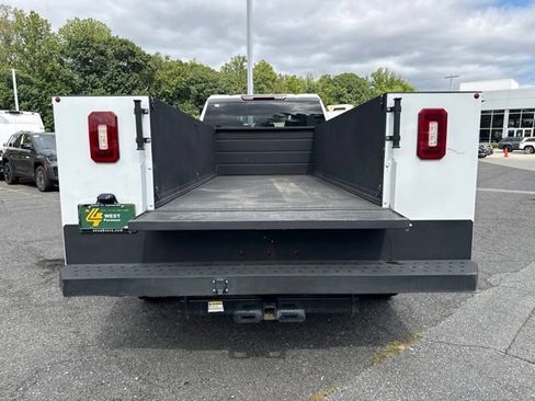 Used 2025 GMC Sierra 3500 Pro w/ Convenience Package AWD/4WD image 22