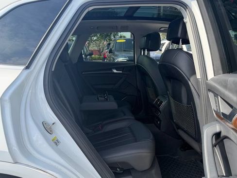 Used 2019 Audi Q5 2.0T Premium Plus w/ Premium Plus Package AWD/4WD image 17