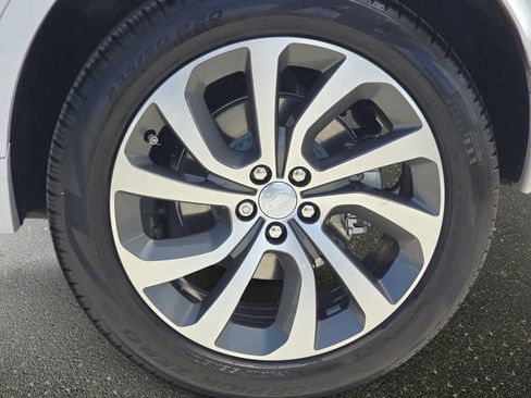 Used 2025 Land Rover Discovery Sport S AWD/4WD image 34