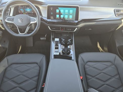 New 2026 Volkswagen Atlas Cross Sport SE image 21