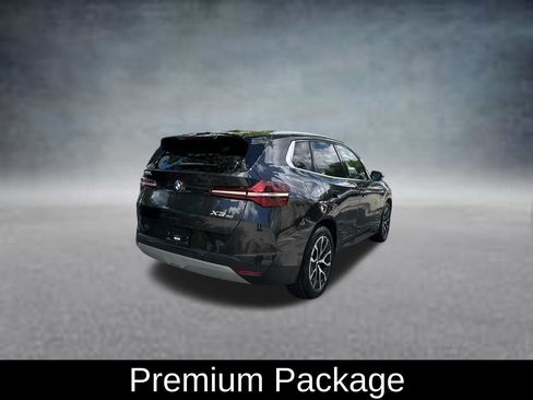 Used 2025 BMW X3 xDrive30i AWD/4WD image 6