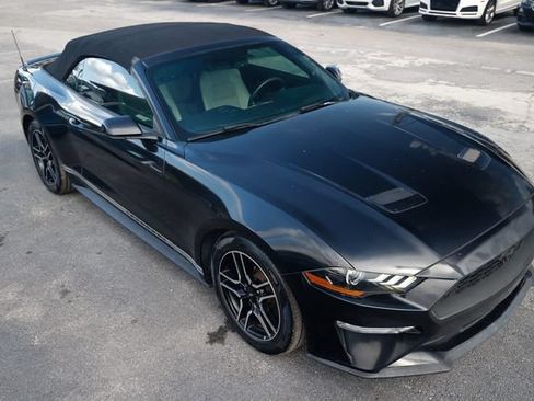 Used 2018 Ford Mustang Premium RWD image 17
