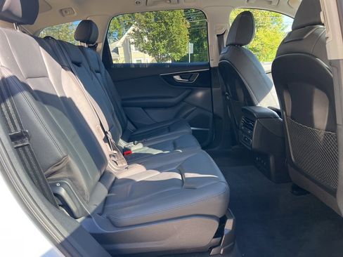 Used 2022 Audi Q7 3.0T Premium Plus w/ Premium Plus Package image 26