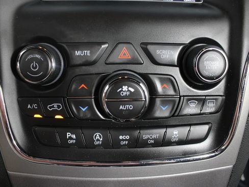 Used 2021 Jeep Grand Cherokee Freedom Edition AWD/4WD image 6