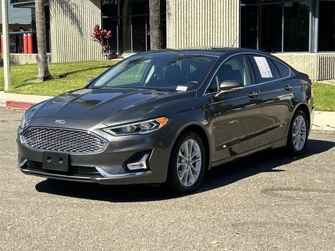 Used 2020 Ford Fusion Energi Titanium image 16