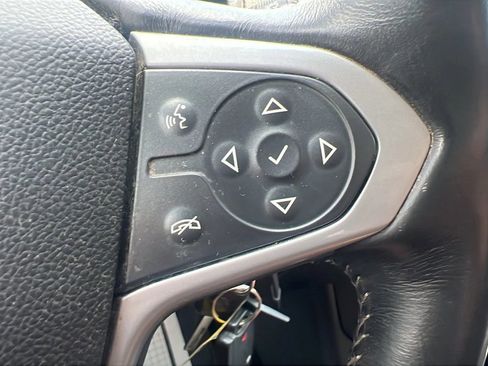 Used 2017 Chevrolet Colorado LT w/ Luxury Package, Chrome RWD image 12