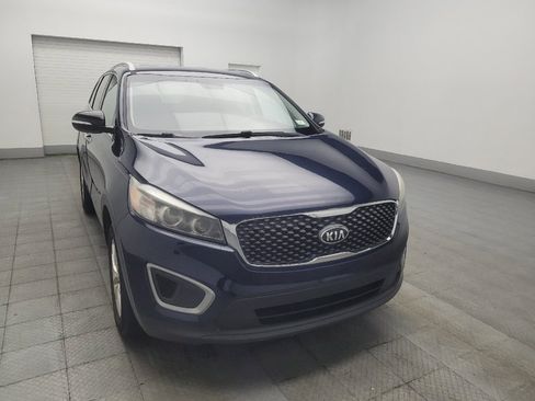 Used 2018 Kia Sorento FWD image 13