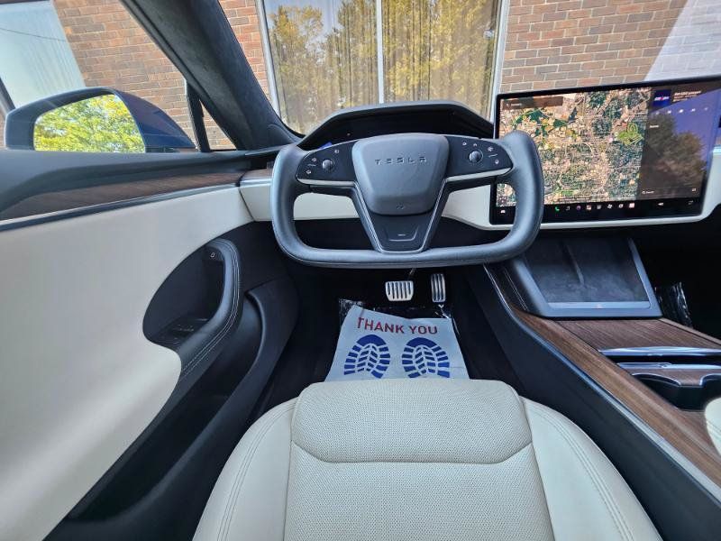 Used 2022 Tesla Model S AWD/4WD image 4