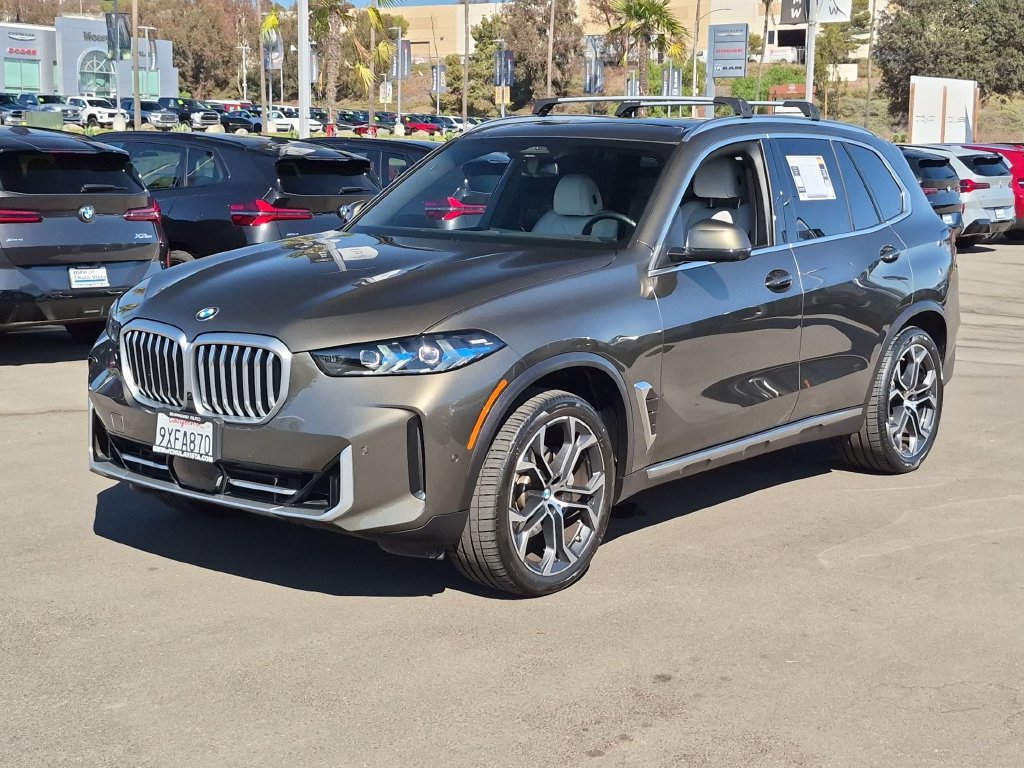 Certified 2026 BMW X5 sDrive40i RWD image 2