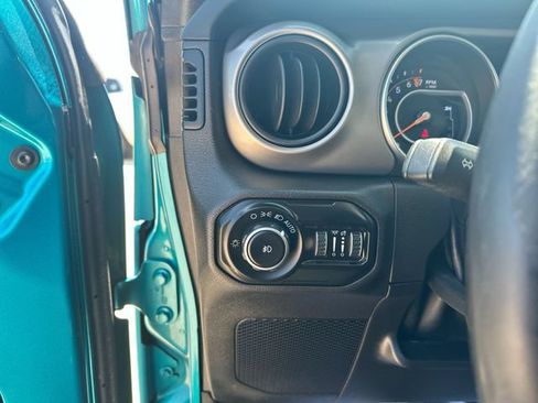 Used 2020 Jeep Wrangler Unlimited Sport AWD/4WD image 20