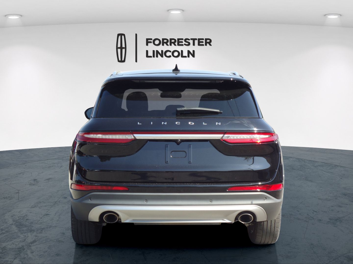 Used 2022 Lincoln Corsair AWD w/ Premium Package image 4