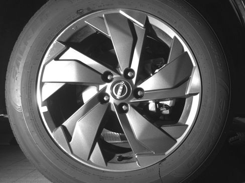 Used 2025 Nissan Rogue SV FWD image 13