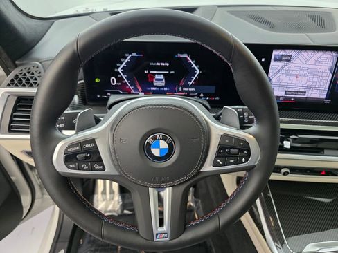 Used 2023 BMW X7 M60i w/ Executive Package AWD/4WD image 18