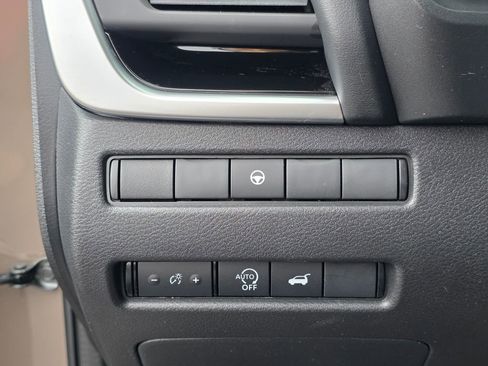 Used 2025 Nissan Rogue SV w/ Rock Creek Premium Package image 14