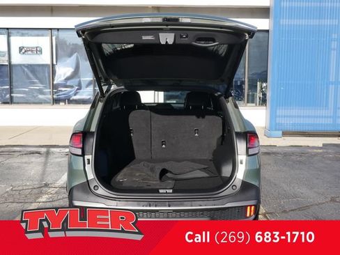 Used 2024 Kia Sportage X-Line w/ X-Line Premium Package AWD/4WD image 16