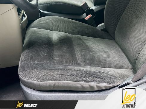 Used 2019 Dodge Grand Caravan SE FWD image 20