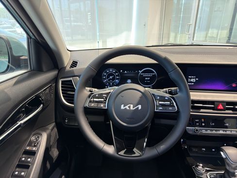 New 2026 Kia Seltos EX image 15