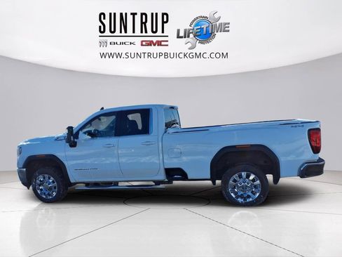 Used 2022 GMC Sierra 2500 SLE w/ SLE Value Package; image 29
