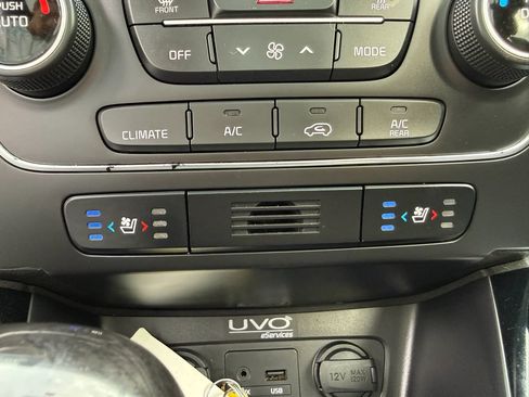 Used 2015 Kia Sorento SX image 53