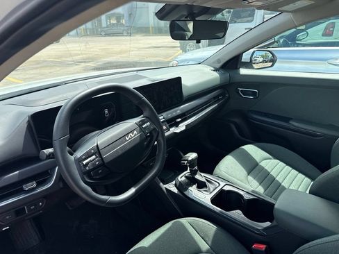 Used 2025 Kia K4 EX FWD image 14
