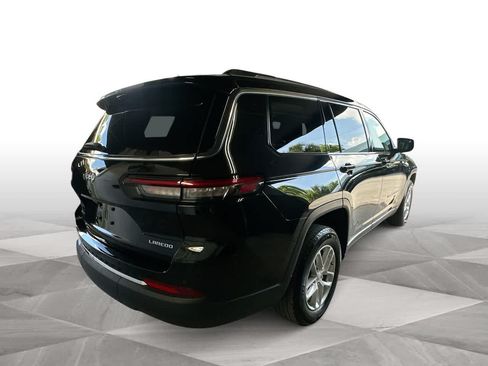 Used 2023 Jeep Grand Cherokee L Laredo AWD/4WD image 8